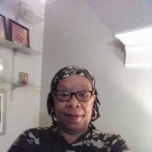 Meet your Posher, Sylvia